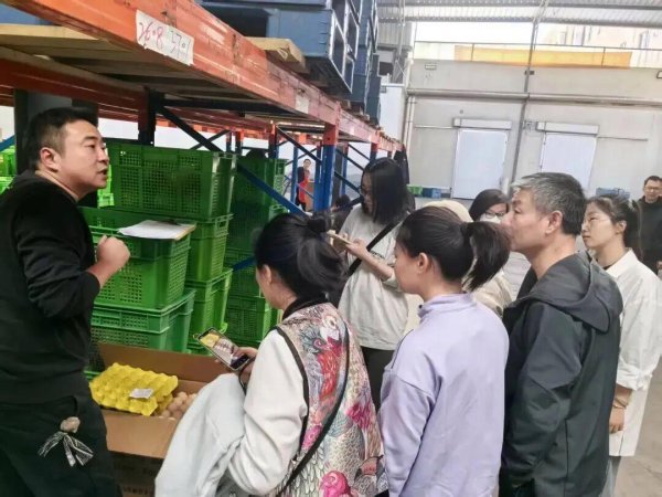 股天乐 上海三部门通报“部分学校午餐中虾仁炒蛋存在问题”